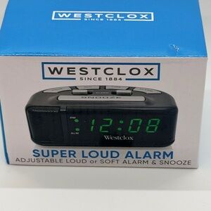 NWT Westclox Super Loud Alarm Clock with Green Display and Asjustable Sound